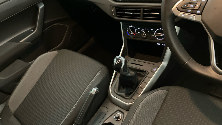 Volkswagen Polo 1.0 Life 5dr Petrol Hatchback